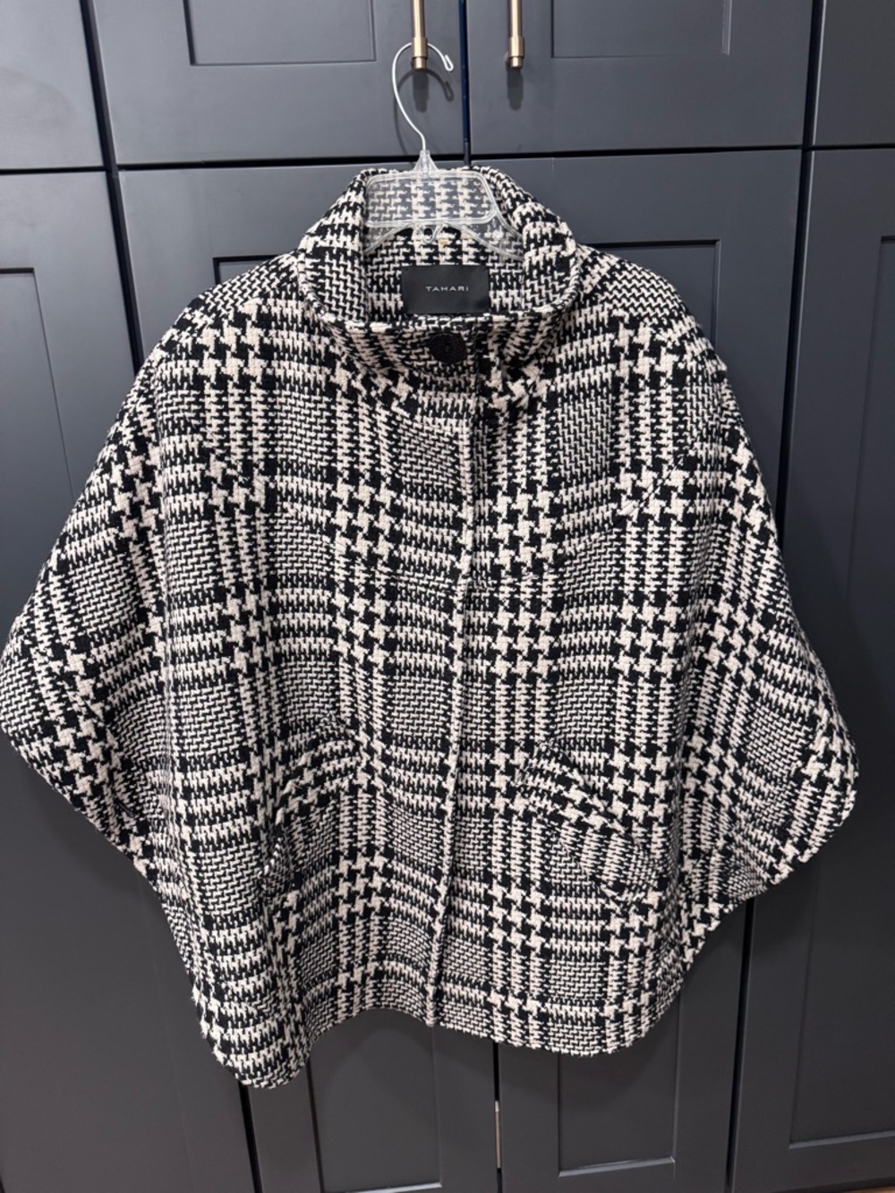Tahari Black and White Houndstooth Cape Coat